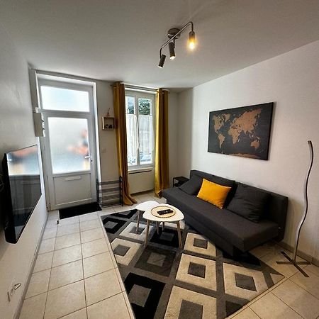 Le Saint Maixent, Maison De Ville, Baby Foot, Wifi Eksteriør bilde