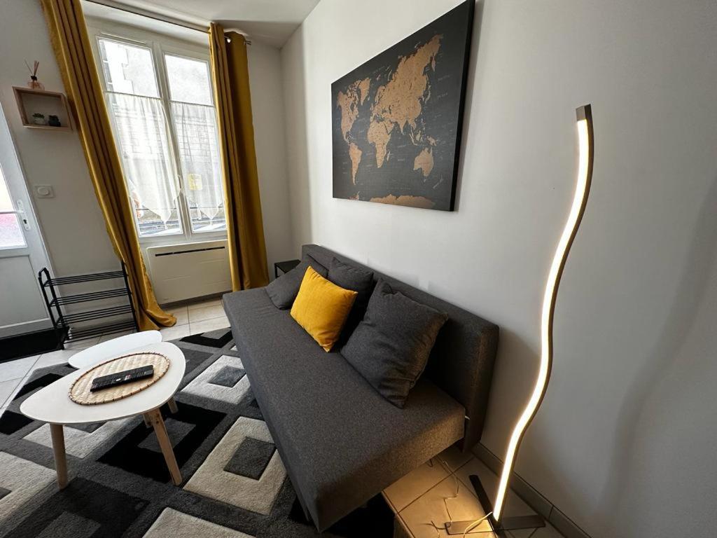 Le Saint Maixent, Maison De Ville, Baby Foot, Wifi Eksteriør bilde