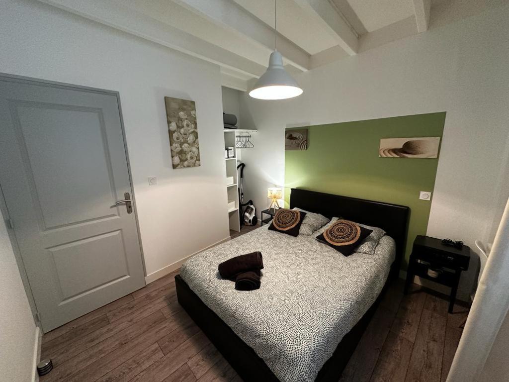 Le Saint Maixent, Maison De Ville, Baby Foot, Wifi Eksteriør bilde