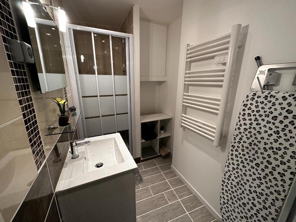 Le Saint Maixent, Maison De Ville, Baby Foot, Wifi Eksteriør bilde